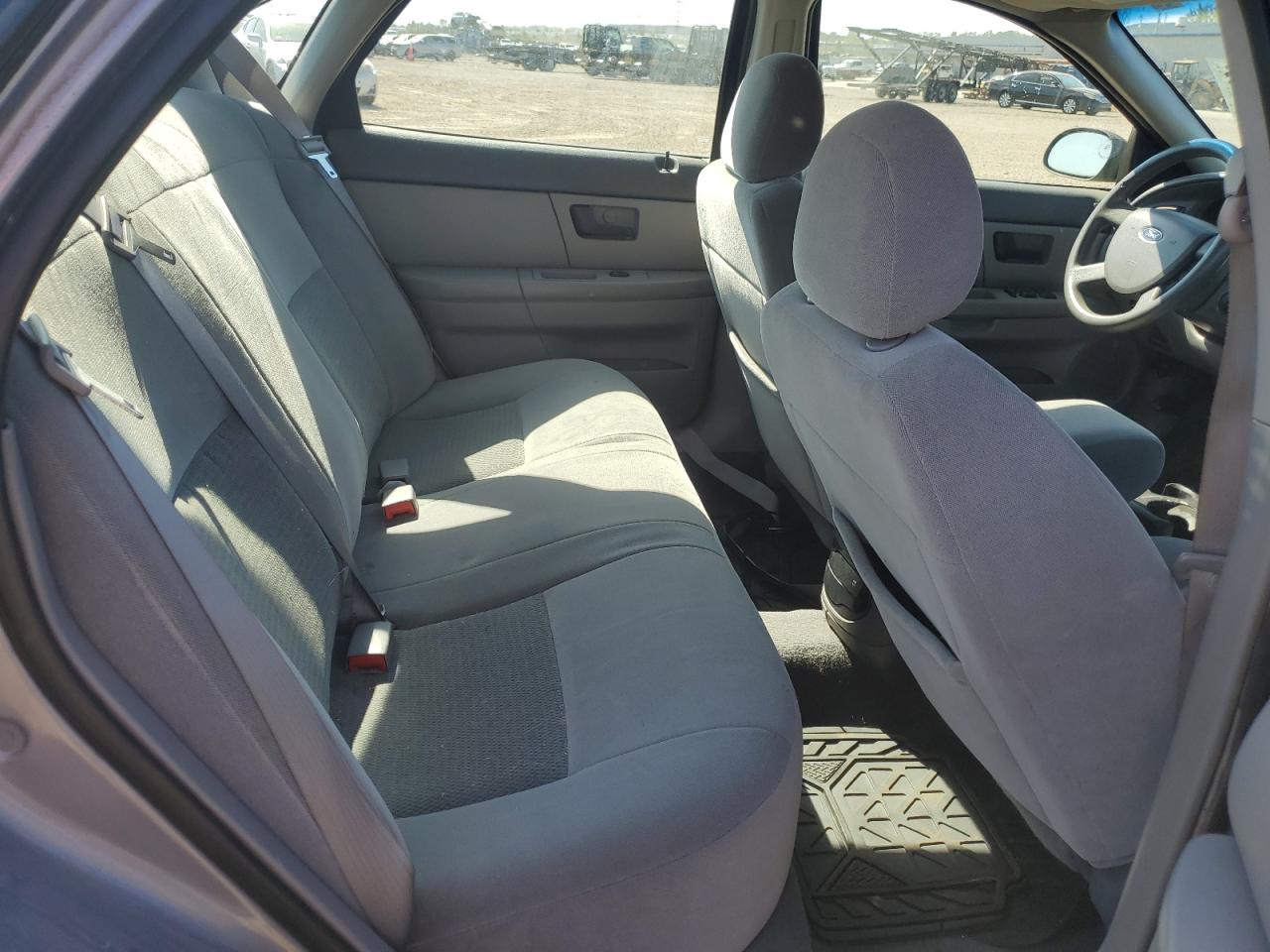 2006 Ford Taurus Se VIN: 1FAFP53U96A135004 Lot: 83863735