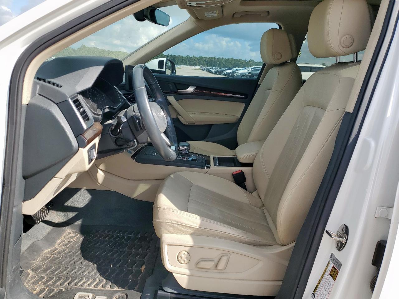 2019 Audi Q5 Premium VIN: WA1ANAFY1K2073050 Lot: 67406695