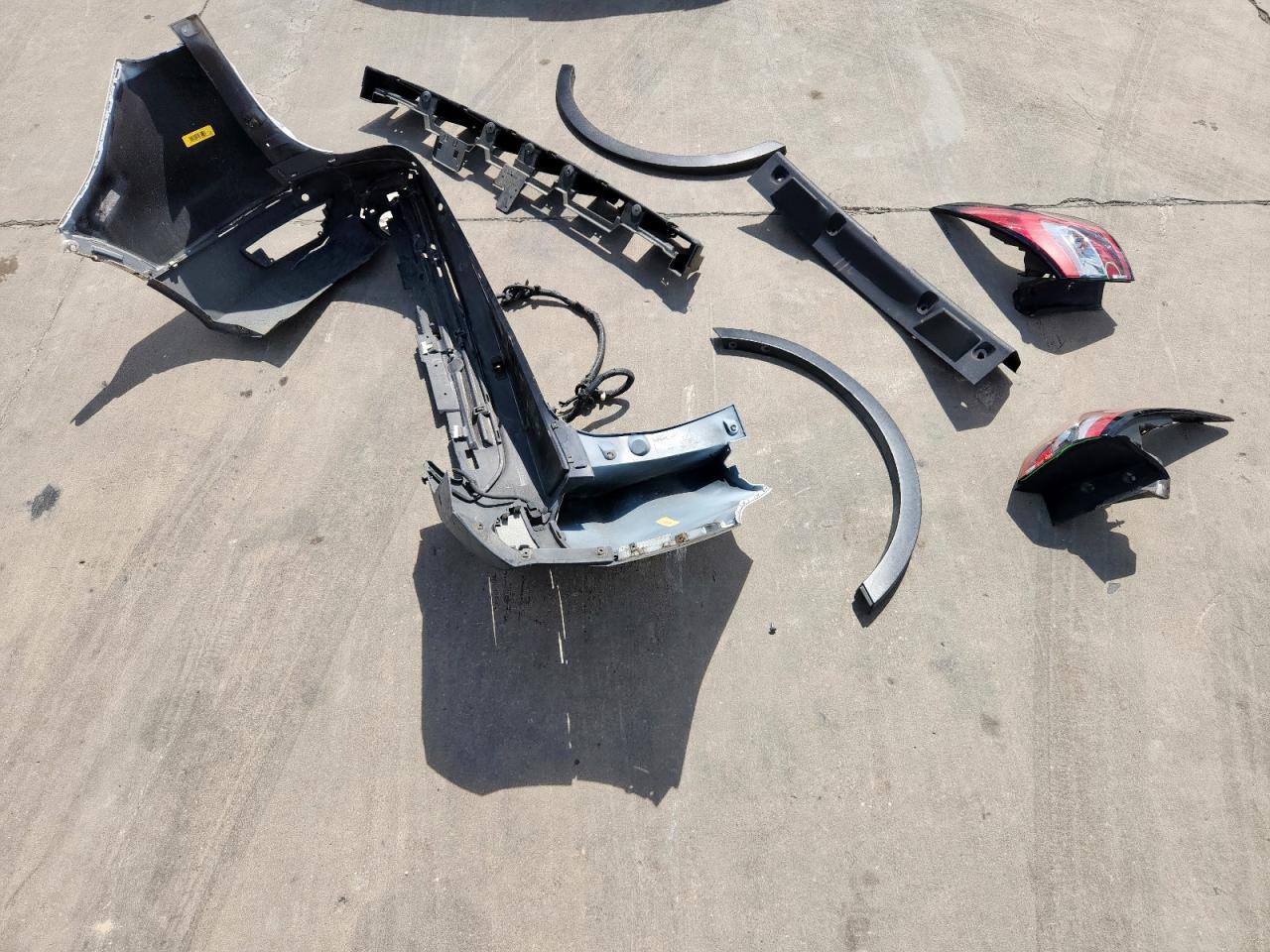 2018 Ford Escape Sel VIN: 1FMCU9HD5JUC33147 Lot: 81439705