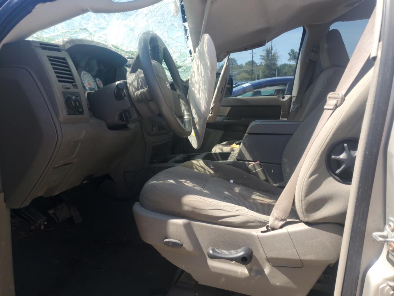 2008 Dodge Ram 1500 St VIN: 1D7HU18268J243620 Lot: 71452175