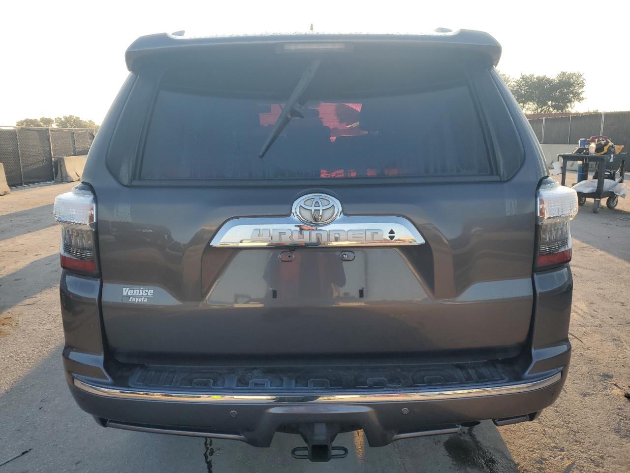 2017 Toyota 4Runner Sr5/Sr5 Premium VIN: JTEBU5JR3H5441901 Lot: 81647535