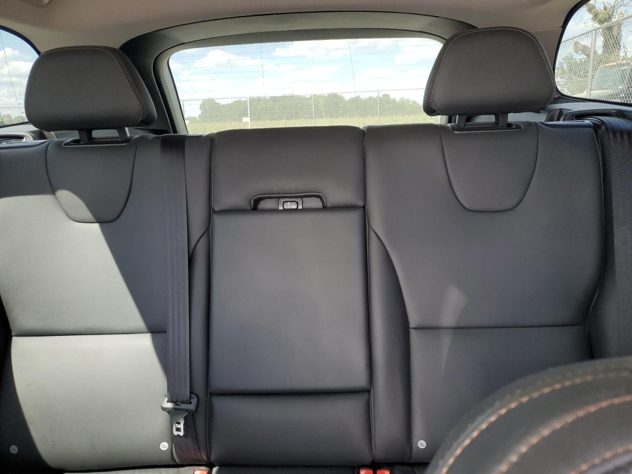 2017 Volvo Xc60 T6 Dynamic VIN: YV449MRR2H2200505 Lot: 70844325