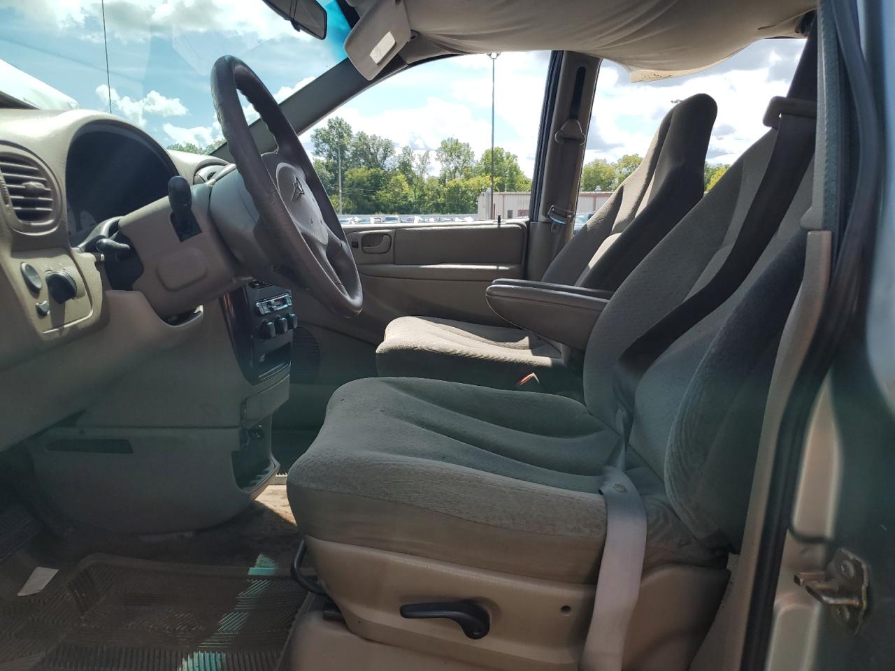 2003 Chrysler Town & Country Lx VIN: 2C4GP44323R134847 Lot: 70978255