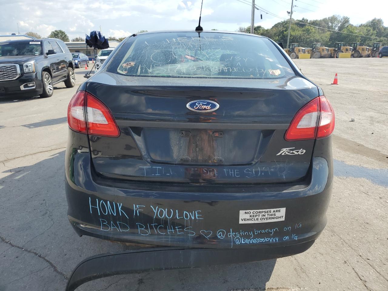 2013 Ford Fiesta S VIN: 3FADP4AJ4DM224697 Lot: 71741305