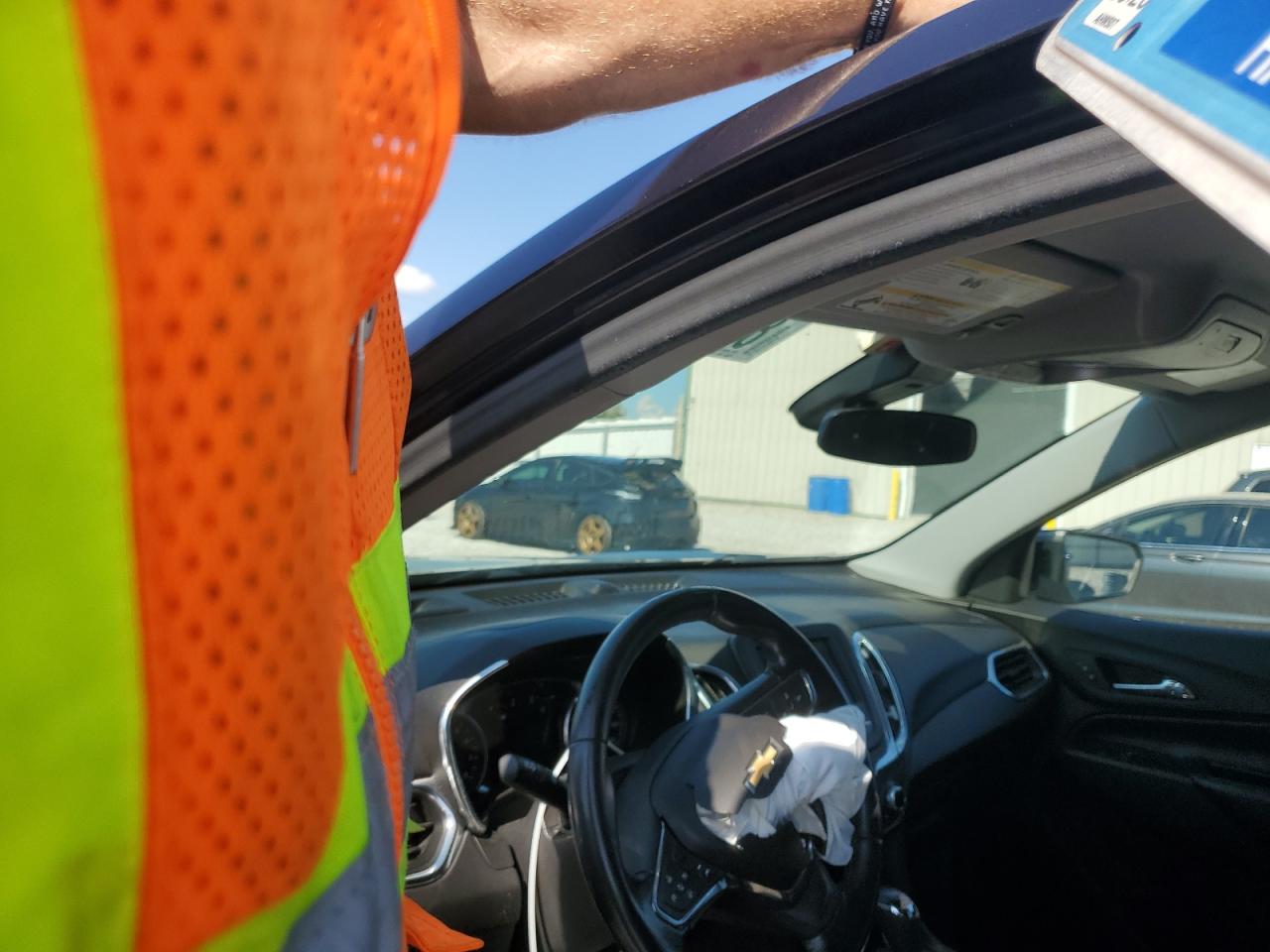 2020 Chevrolet Equinox Lt VIN: 3GNAXKEV1LS664862 Lot: 83835755