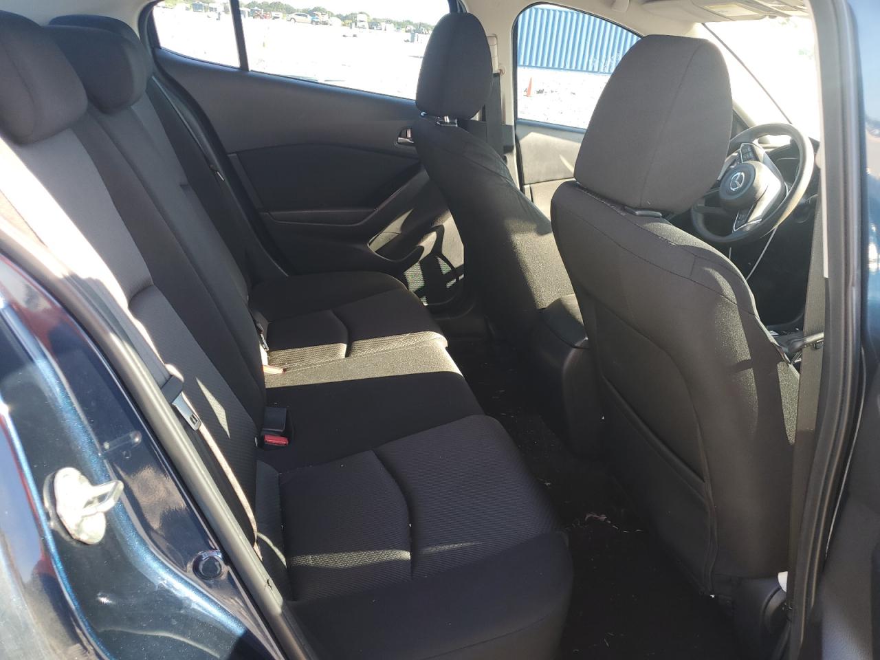 2018 Mazda 3 Sport VIN: 3MZBN1U70JM174668 Lot: 84166085