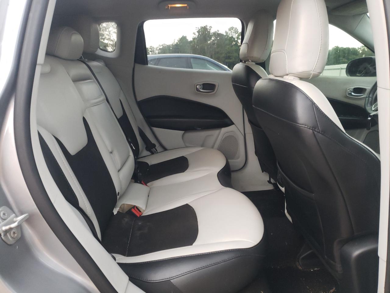 2019 Jeep Compass Latitude VIN: 3C4NJCBB9KT649479 Lot: 81823045