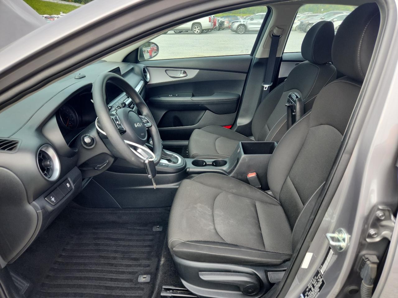 2024 Kia Forte Lx VIN: 3KPF24AD7RE727945 Lot: 80657655