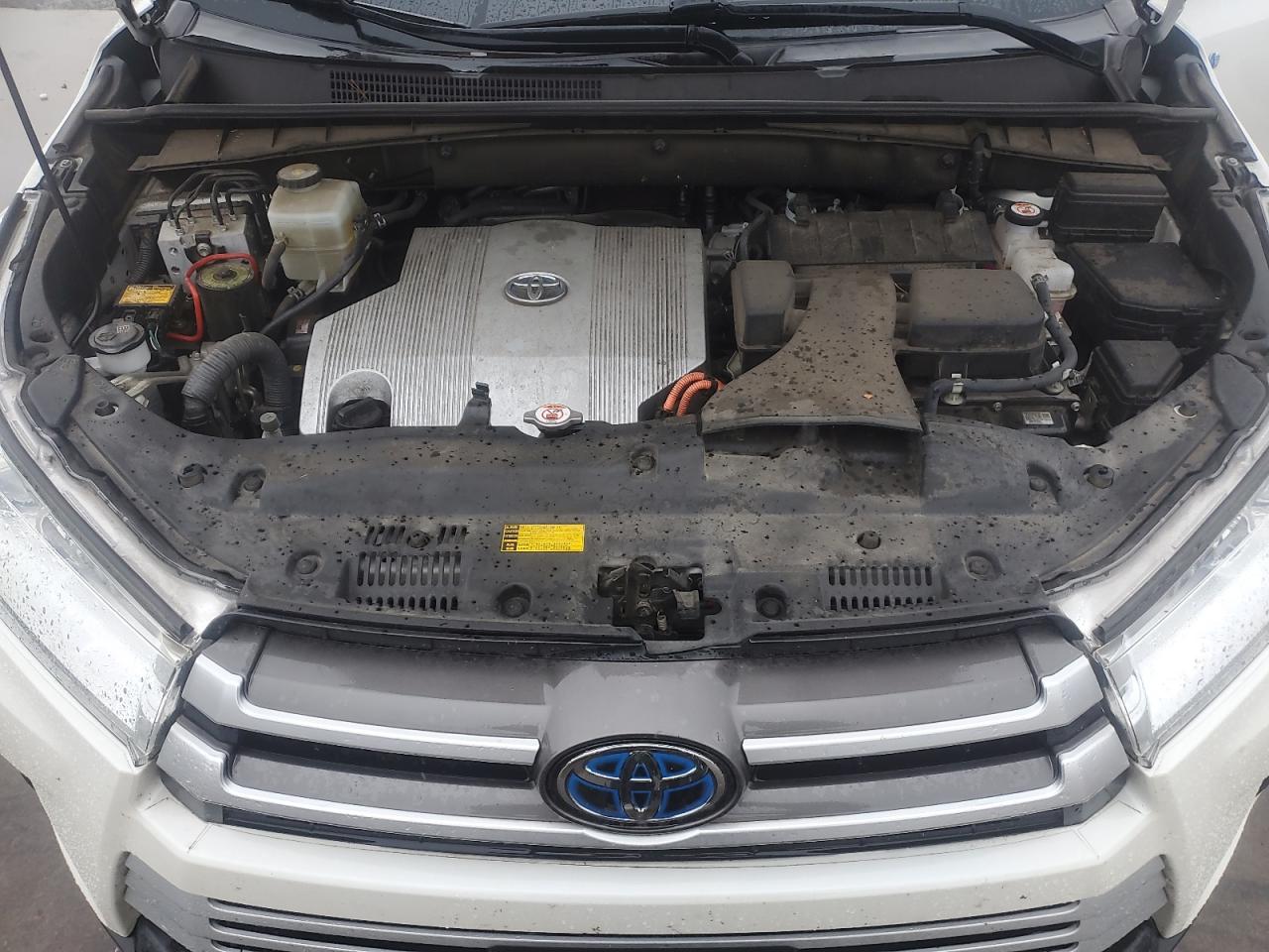 2018 Toyota Highlander Hybrid VIN: 5TDJGRFH1JS045884 Lot: 84020105