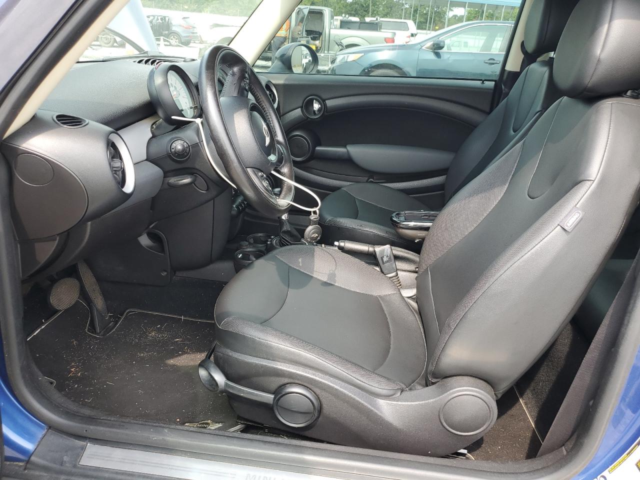 2012 Mini Cooper VIN: WMWSU3C52CT257604 Lot: 71843805