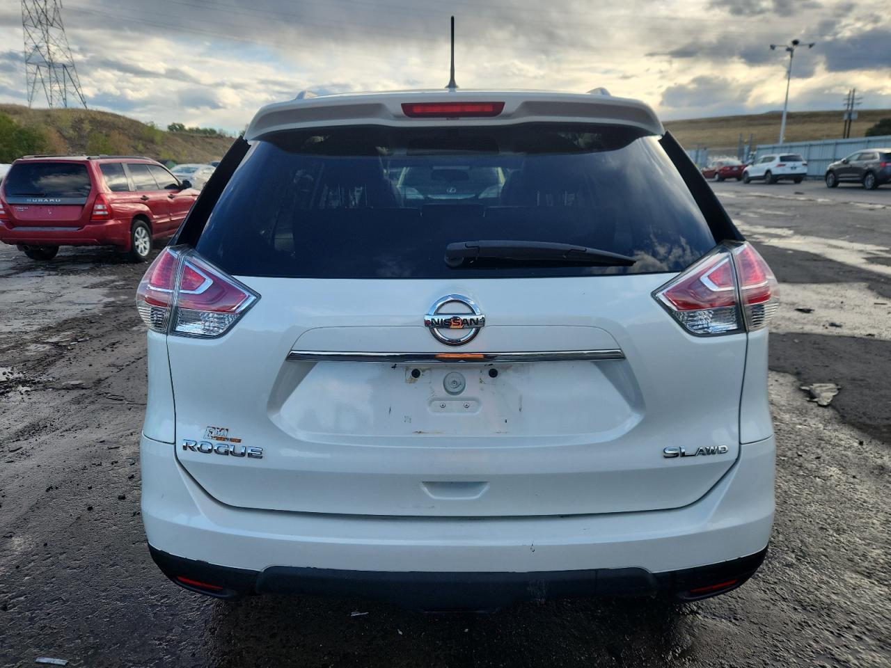 2015 Nissan Rogue S VIN: 5N1AT2MV3FC762755 Lot: 84442125