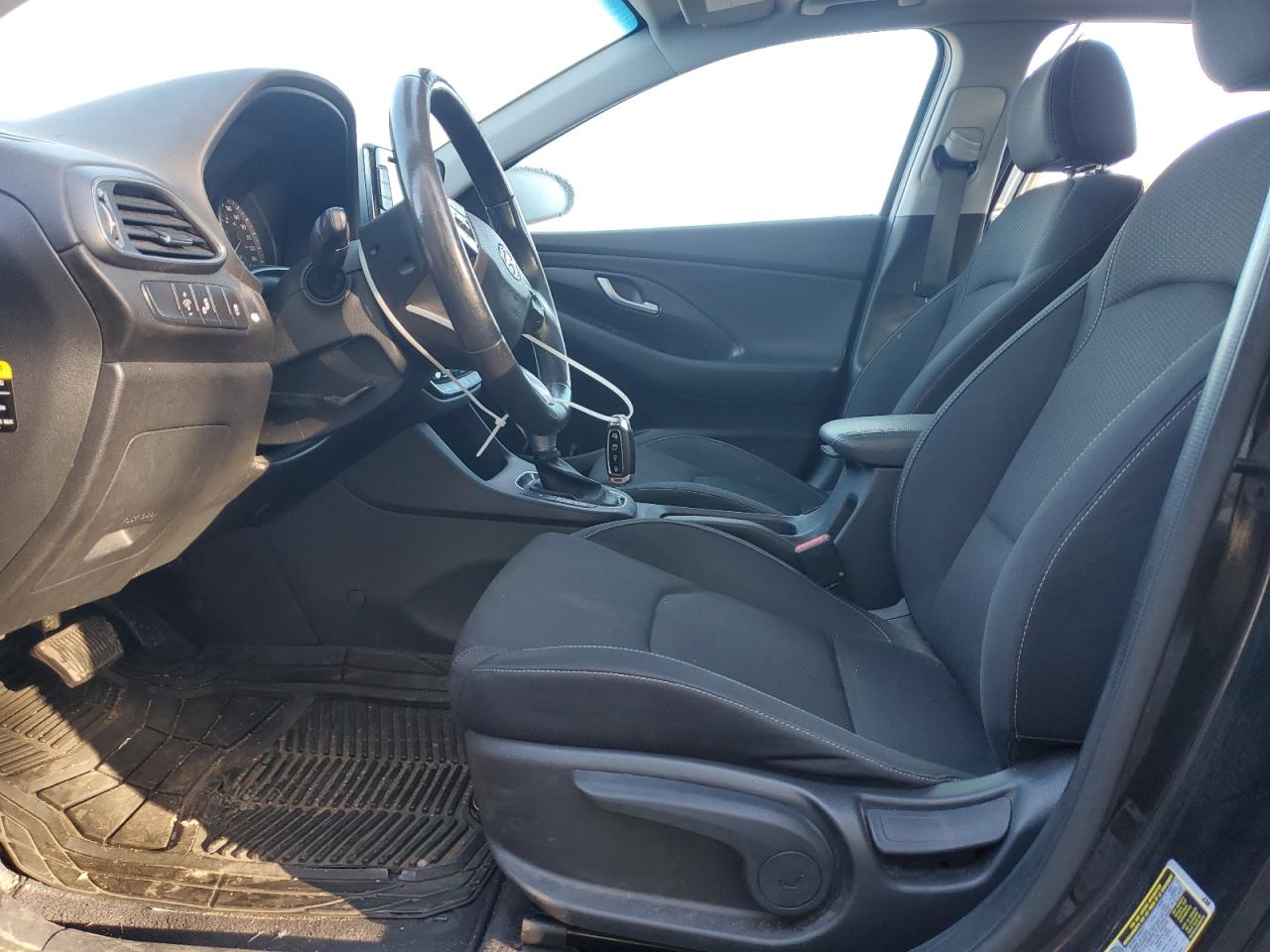 2019 Hyundai Elantra Gt VIN: KMHH35LE3KU107808 Lot: 81307965