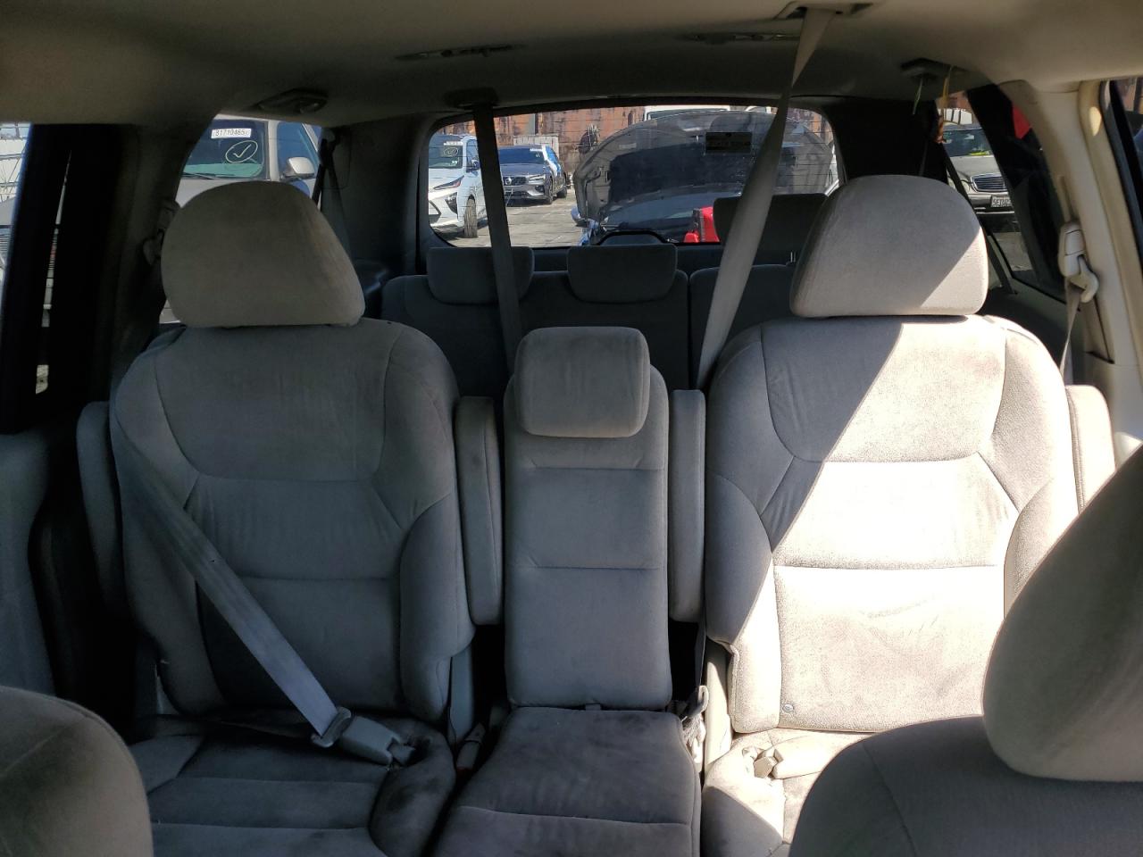 2005 Honda Odyssey Ex VIN: 5FNRL38475B067713 Lot: 84043865