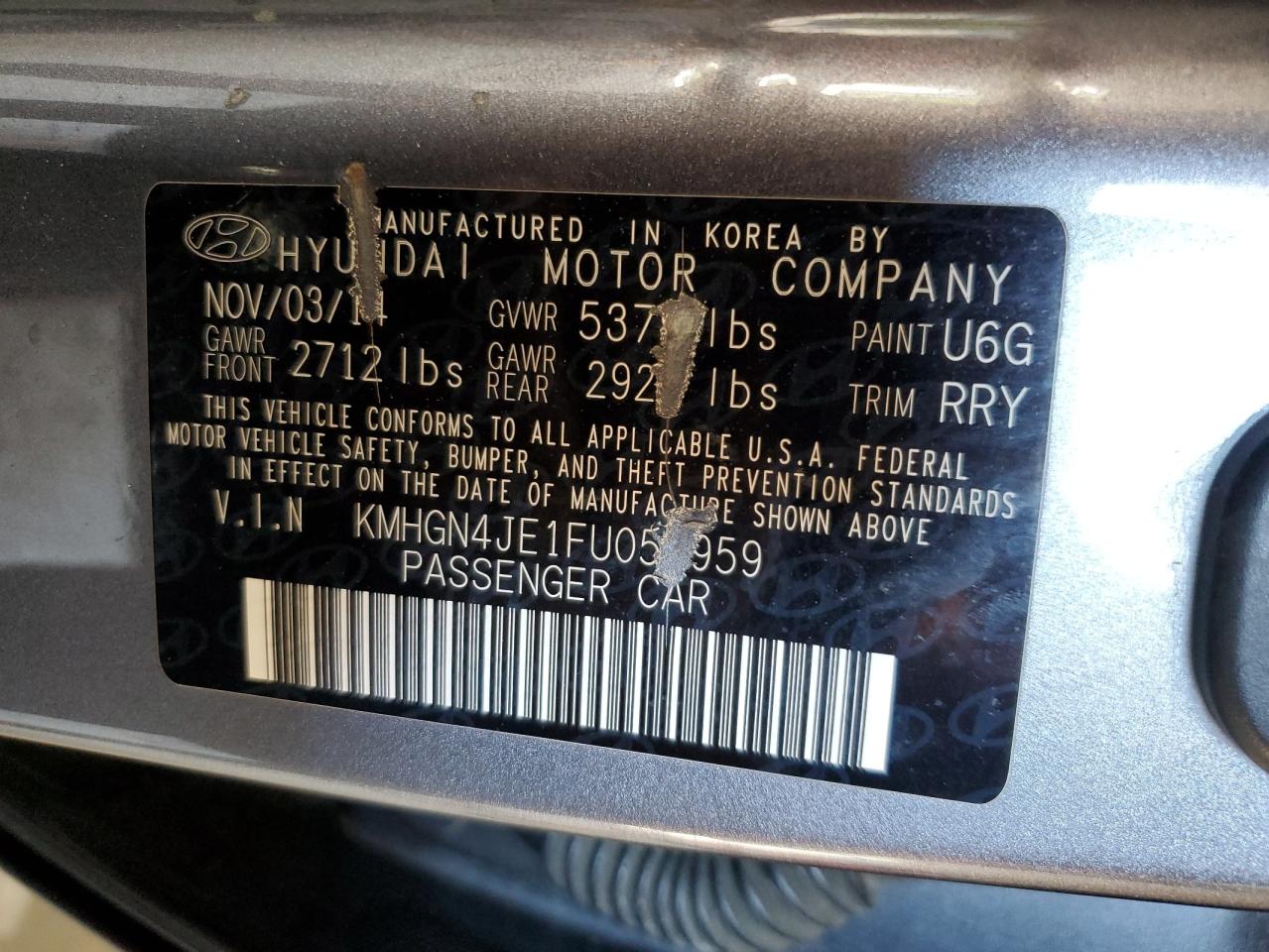 2015 Hyundai Genesis 3.8L VIN: KMHGN4JE1FU059959 Lot: 71410195