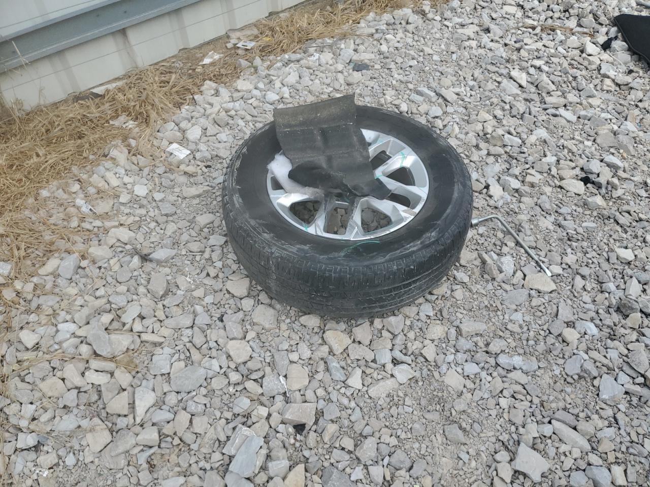 2020 Chevrolet Traverse Lt VIN: 1GNERGKW5LJ130450 Lot: 72054535