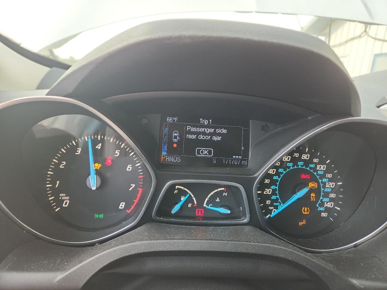 2013 Ford Escape Titanium VIN: 1FMCU9J91DUB06700 Lot: 71674115