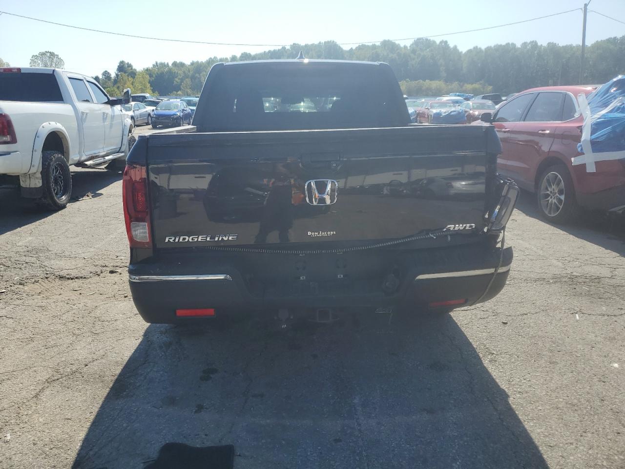 2017 Honda Ridgeline Rtl VIN: 5FPYK3F64HB019682 Lot: 84624685