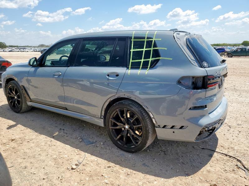  BMW X7 2024 Серебристый