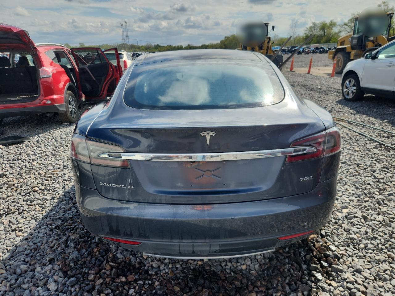2016 Tesla Model S VIN: 5YJSA1E22GF122263 Lot: 84033855