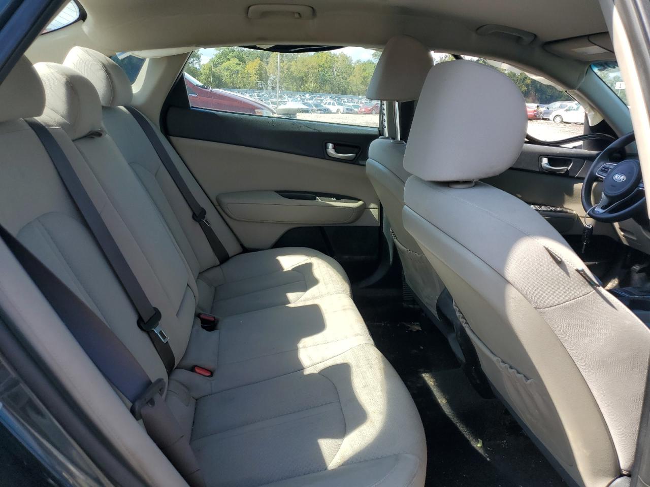 2016 Kia Optima Lx VIN: KNAGT4L31G5071849 Lot: 81896685