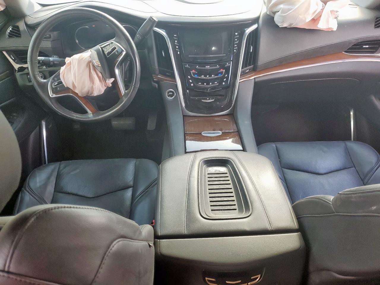 2019 Cadillac Escalade Luxury VIN: 1GYS3BKJ2KR409076 Lot: 83961975