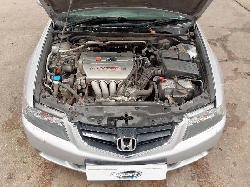 2005 HONDA ACCORD EXECUTIVE