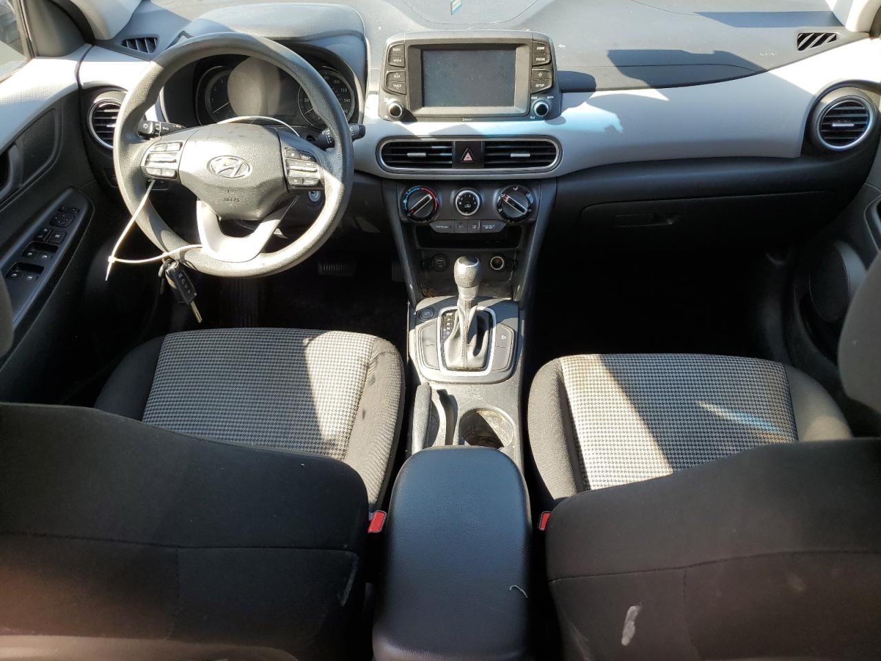 2021 Hyundai Kona Se VIN: KM8K12AA1MU640592 Lot: 71868685