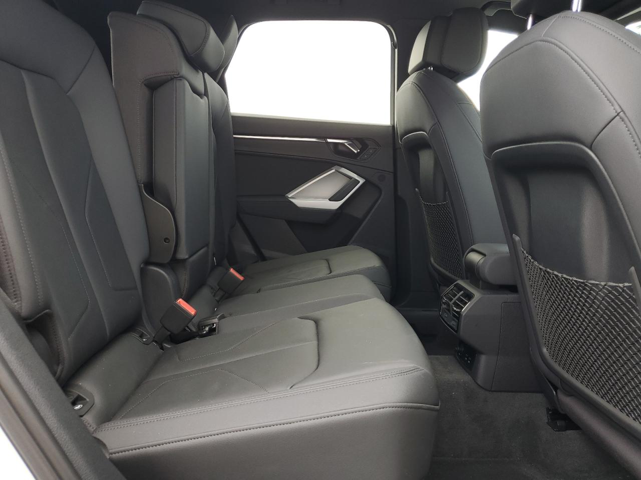 2020 Audi Q3 Premium Plus VIN: WA1BECF31L1112683 Lot: 83958755