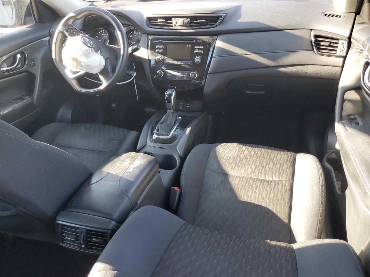 2017 Nissan Rogue S VIN: 5N1AT2MT0HC792796 Lot: 81783625