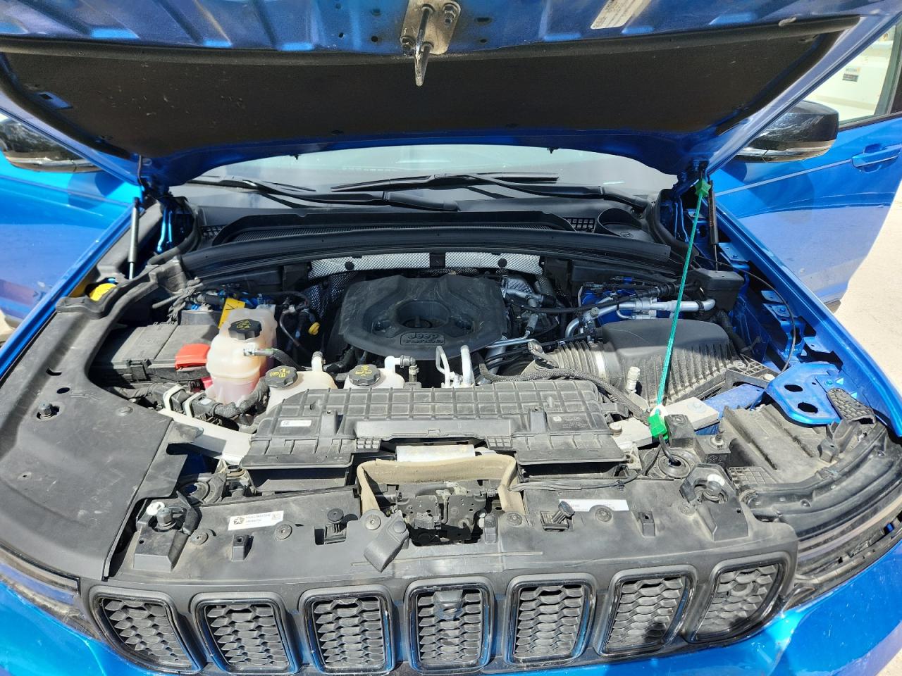 2022 Jeep Grand Cherokee Trailhawk 4Xe VIN: 1C4RJYC66N8742401 Lot: 71824555