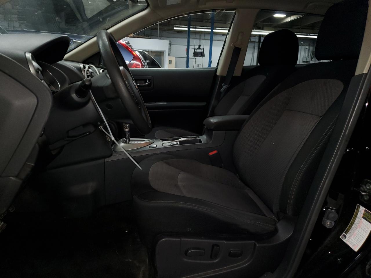 2012 Nissan Rogue S VIN: JN8AS5MV2CW710718 Lot: 81763535