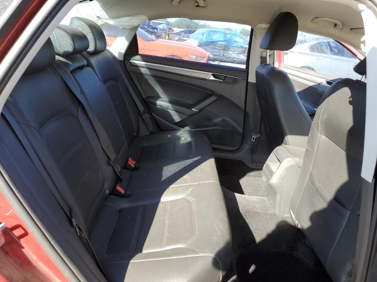 2018 Volkswagen Passat S VIN: 1VWAA7A33JC024650 Lot: 83993795