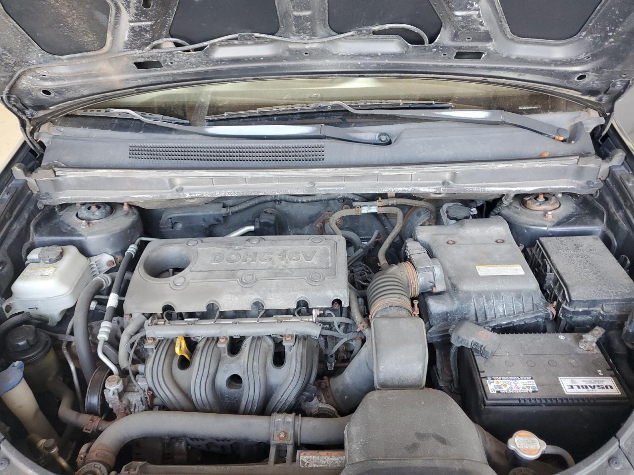 2008 Kia Rondo Base VIN: KNAFG525987149132 Lot: 80448555