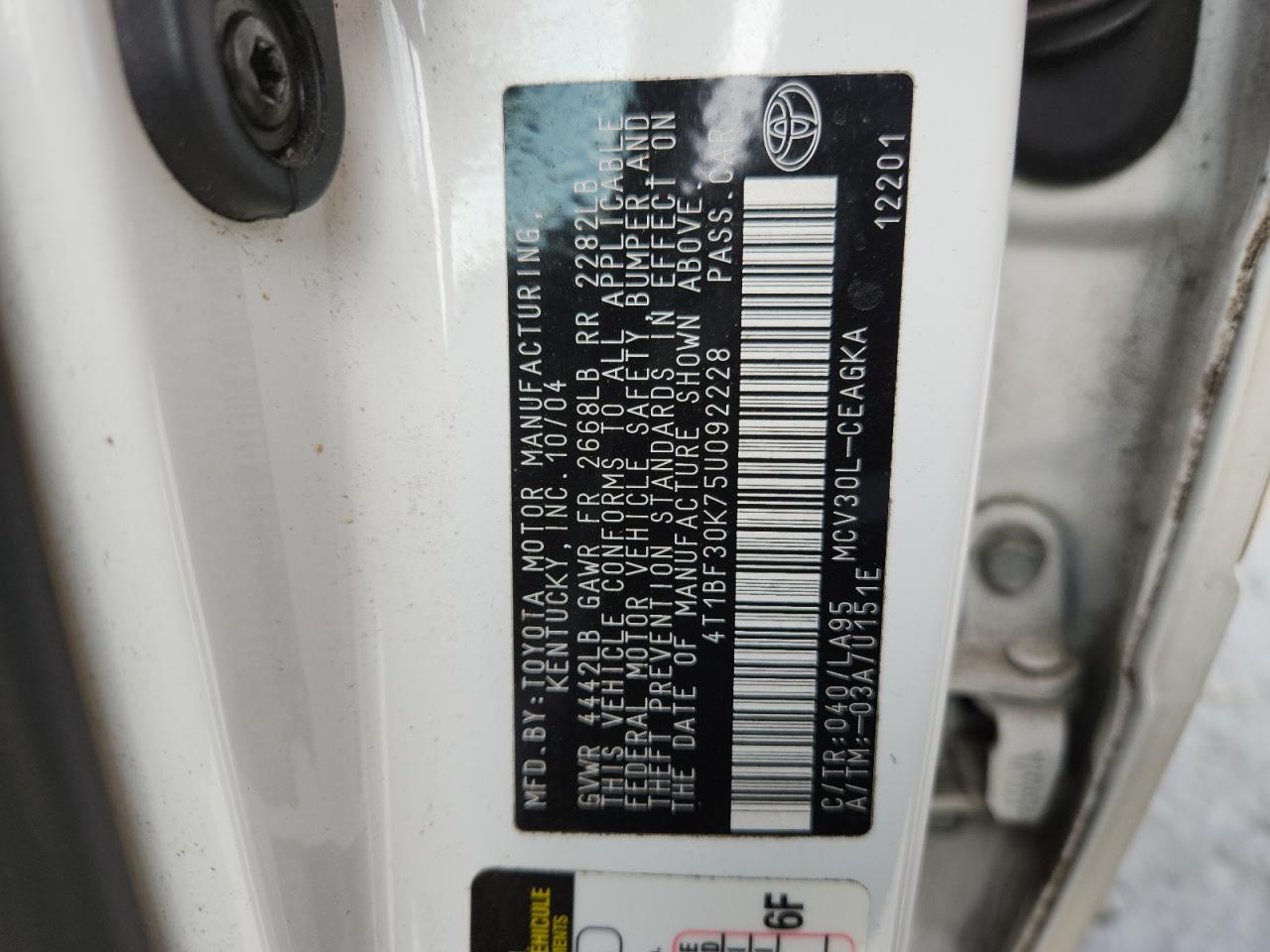 2005 Toyota Camry Le VIN: 4T1BF30K75U092228 Lot: 71008545