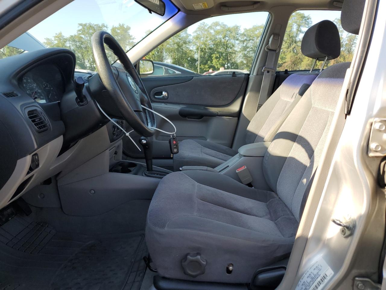 2003 Mazda Protege Dx VIN: JM1BJ225X30137123 Lot: 81593335