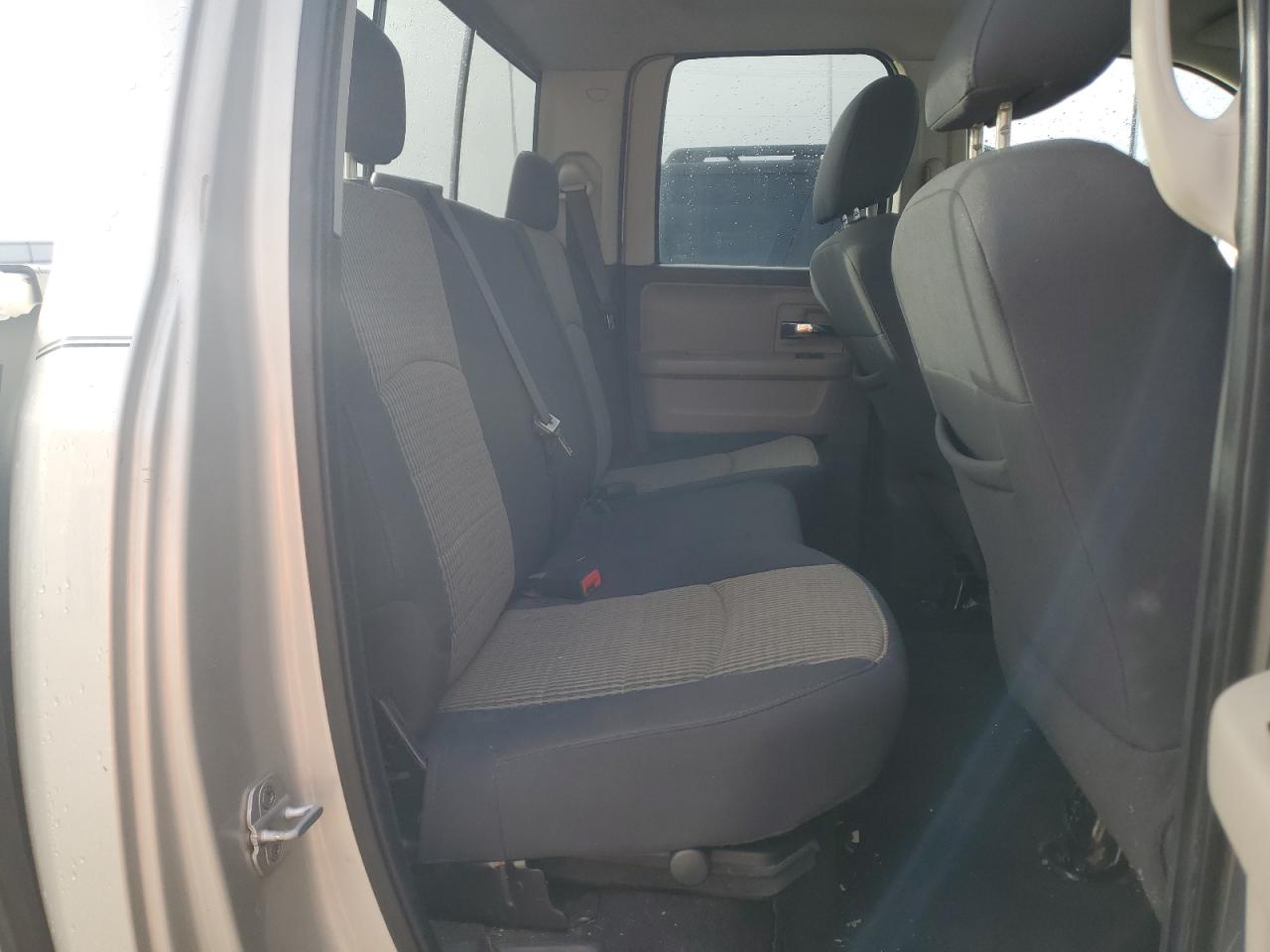 2010 Dodge Ram 1500 VIN: 1D7RV1GT8AS259989 Lot: 71622335