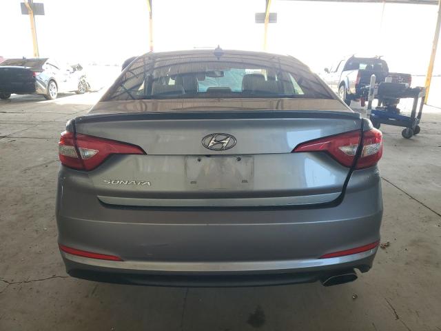  HYUNDAI SONATA 2016 Серебристый