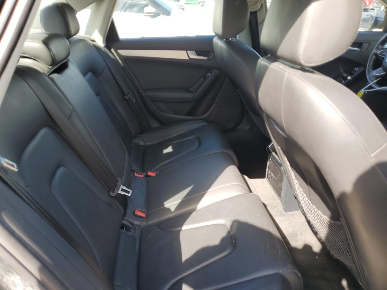 2014 Audi A4 Premium VIN: WAUBFAFL4EN001027 Lot: 83864885