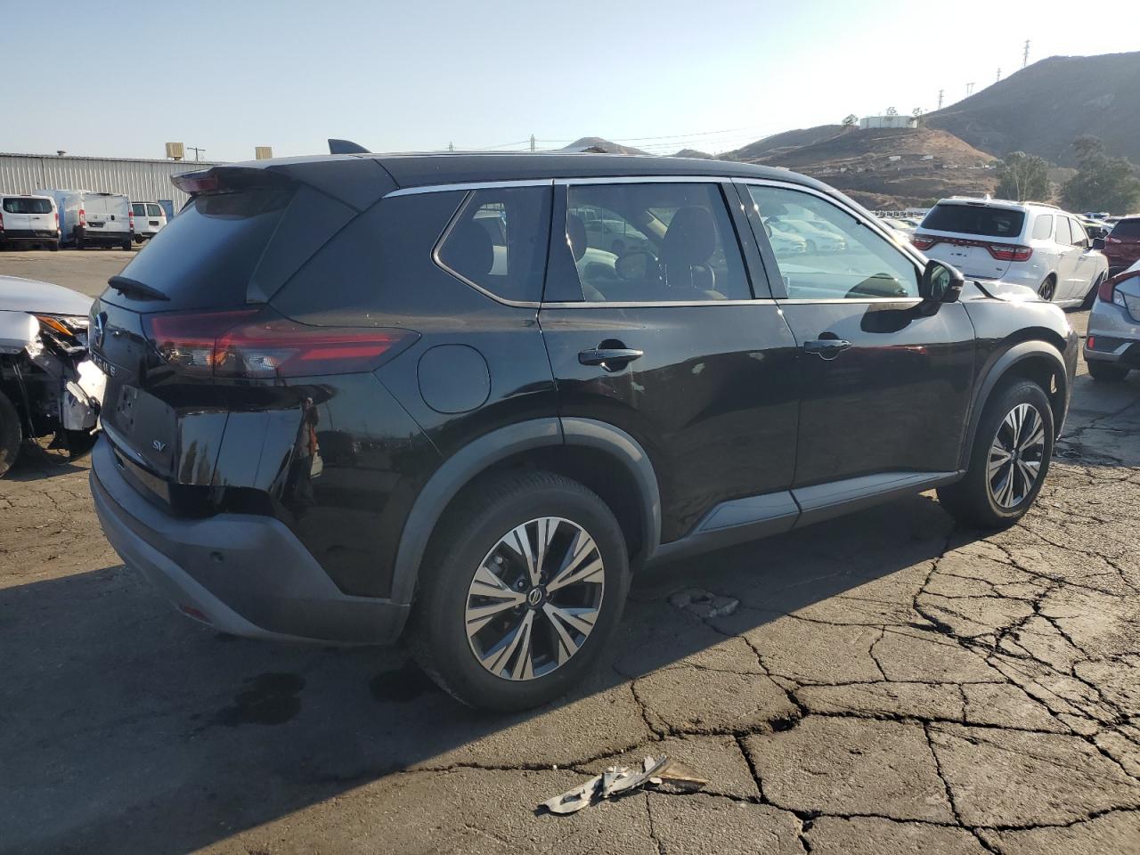 2021 Nissan Rogue Sv 5N1AT3BA9MC768370 photo #4