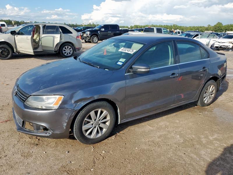 Sedans VOLKSWAGEN JETTA 2013 Gray