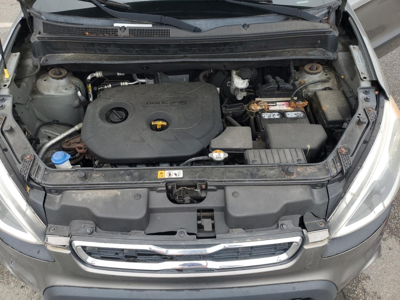 2012 Kia Soul + VIN: KNDJT2A63C7371949 Lot: 81085495