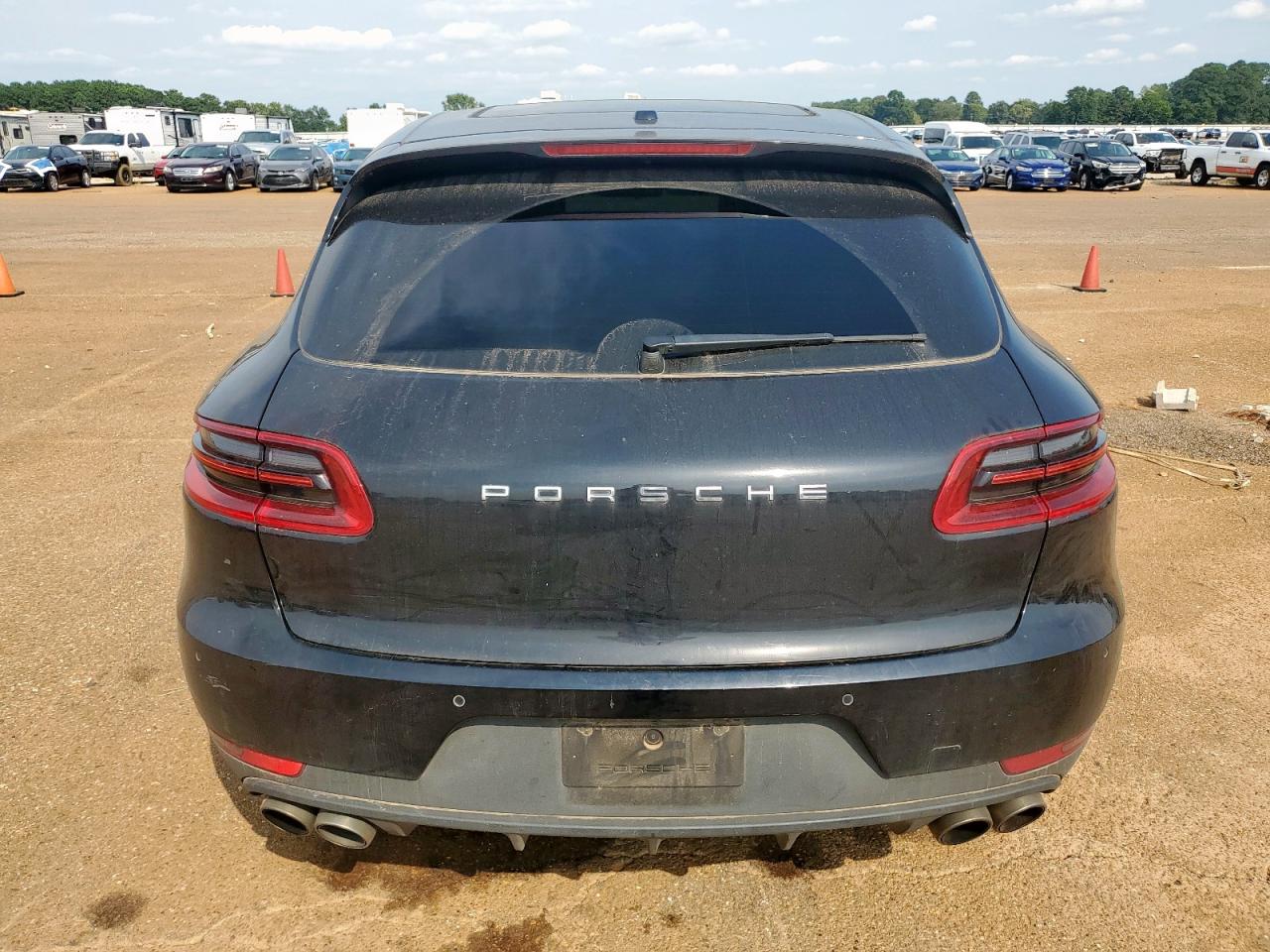 2015 Porsche Macan S VIN: WP1AB2A57FLB74481 Lot: 71778045
