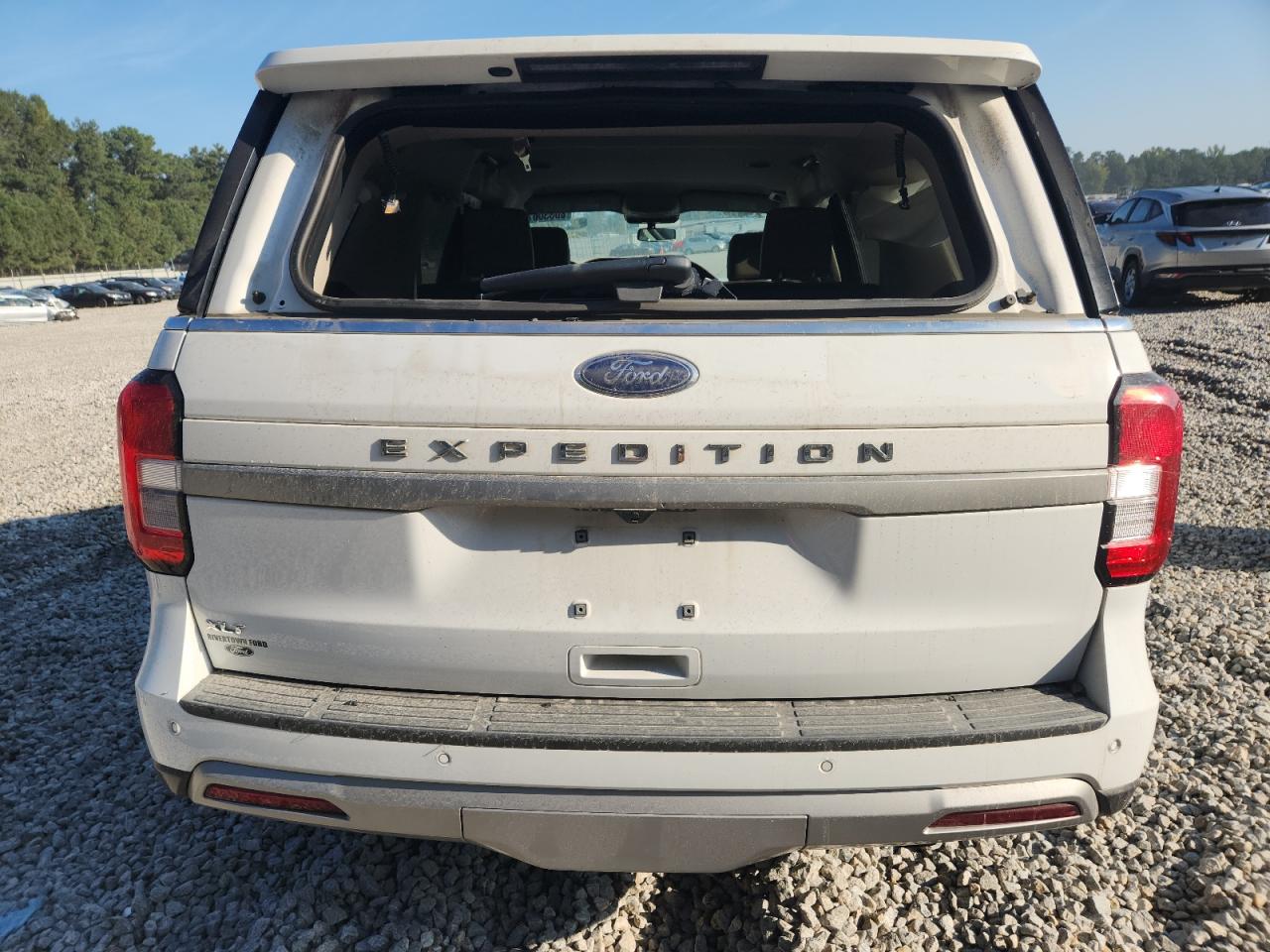 2023 Ford Expedition Xlt VIN: 1FMJU1H88PEA62070 Lot: 80330675