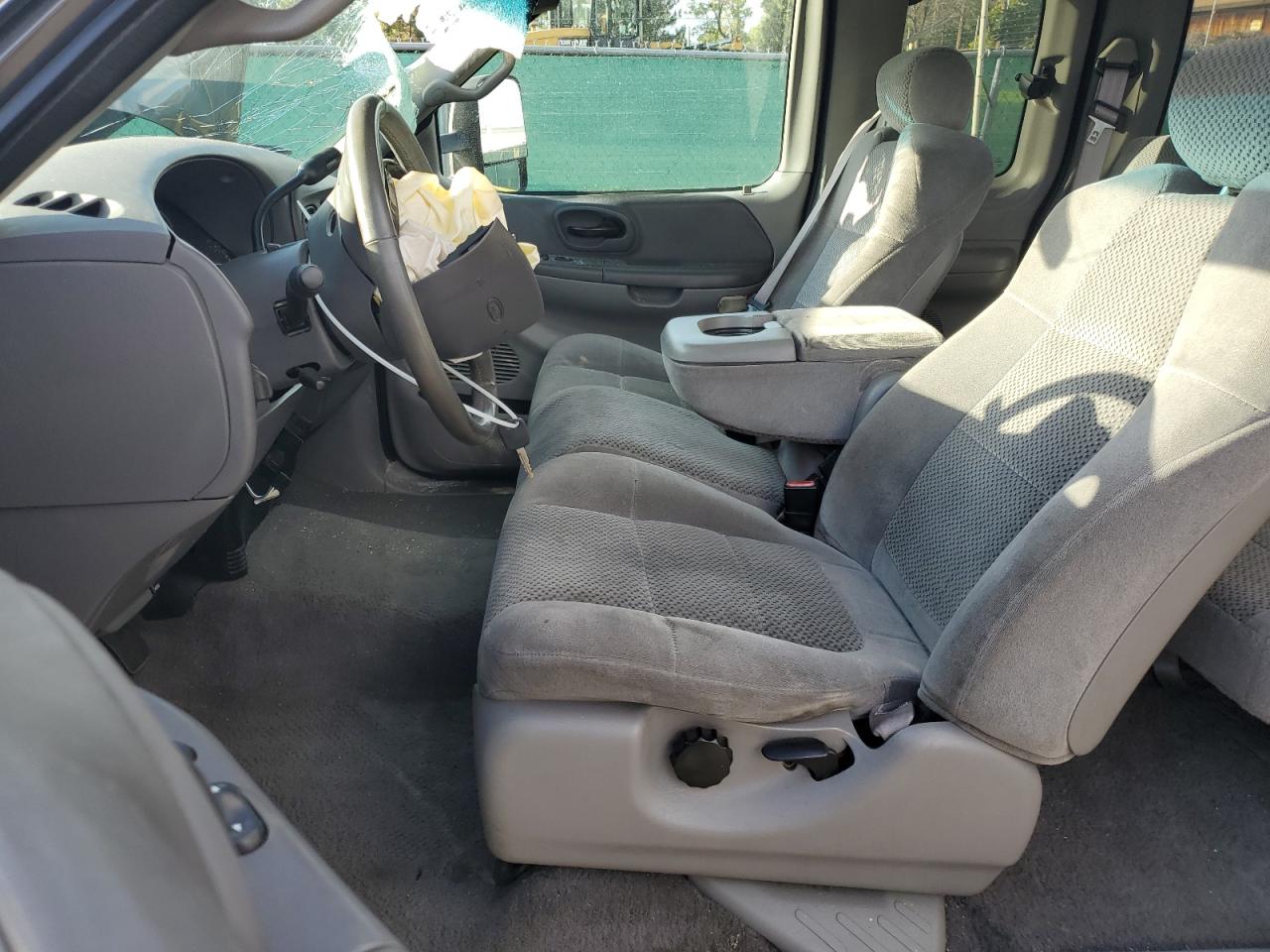 2002 Ford F150 VIN: 1FTRX18L82NA84873 Lot: 80623495