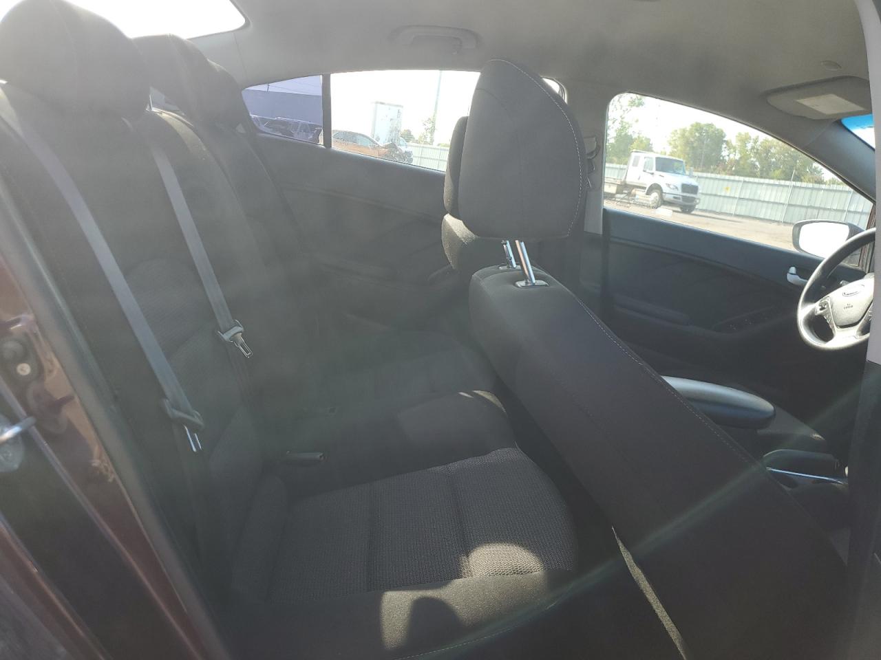 2017 Kia Forte Lx VIN: 3KPFK4A79HE156371 Lot: 80026695