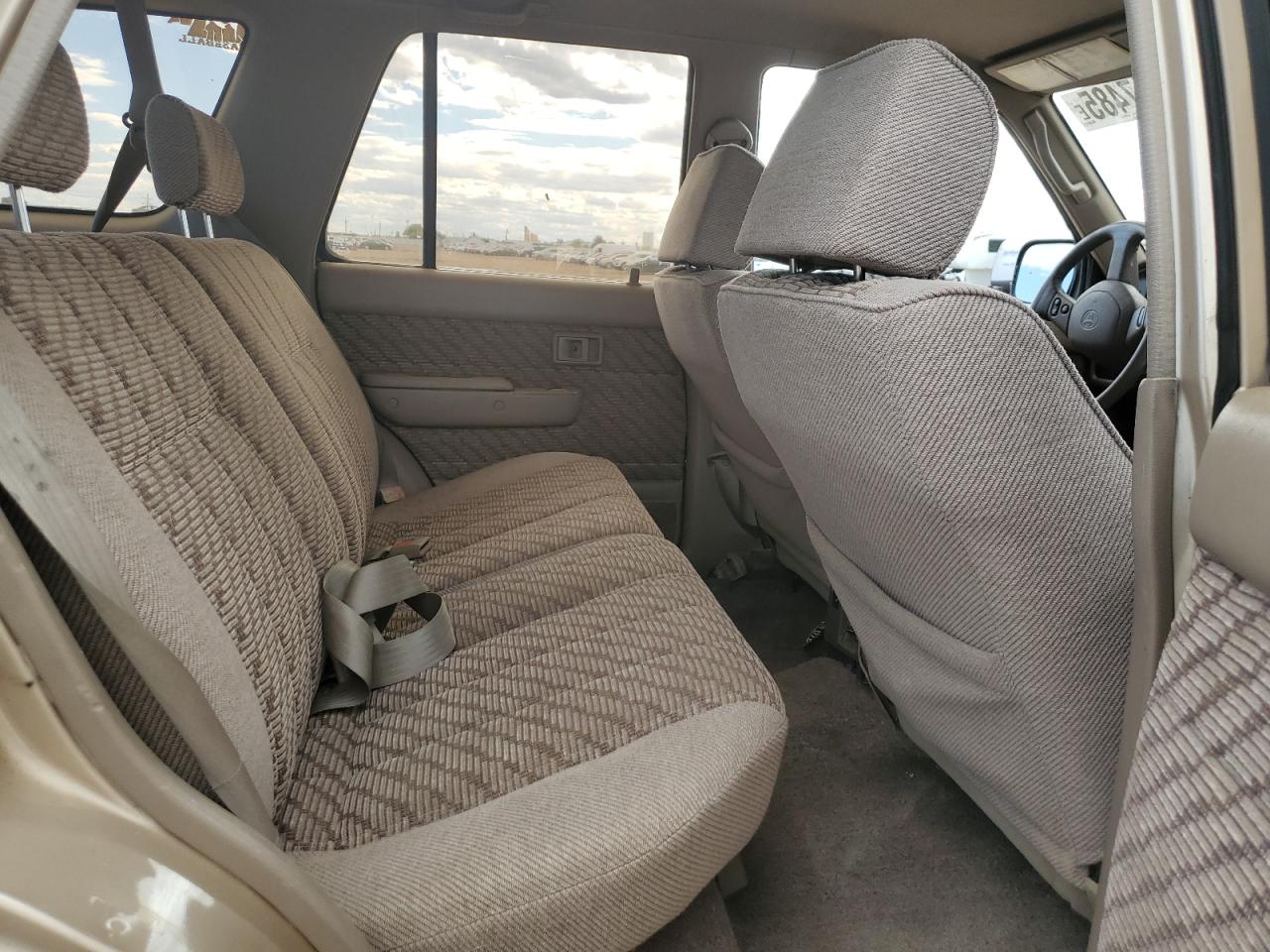 1995 Toyota 4Runner Vn39 Sr5 VIN: JT3VN39W1S0194416 Lot: 81917485