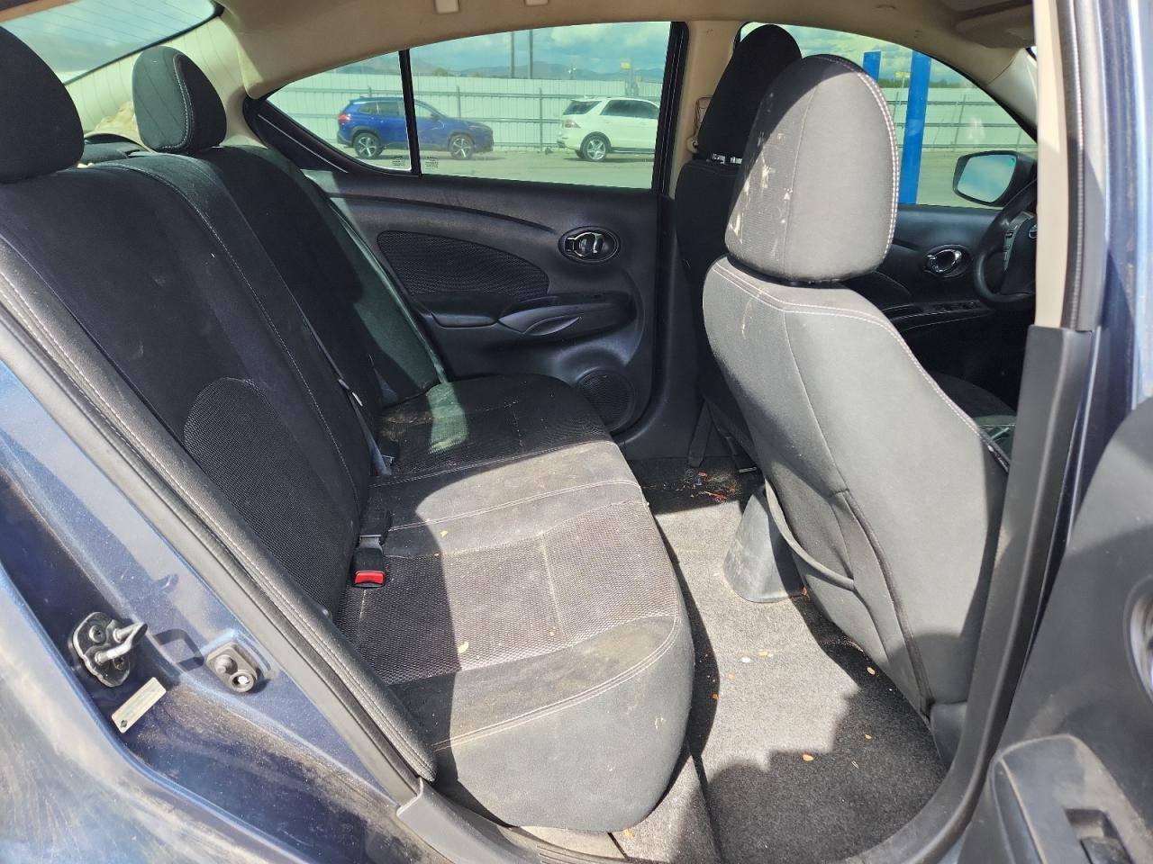 2017 Nissan Versa S VIN: 3N1CN7AP8HL810934 Lot: 81762465