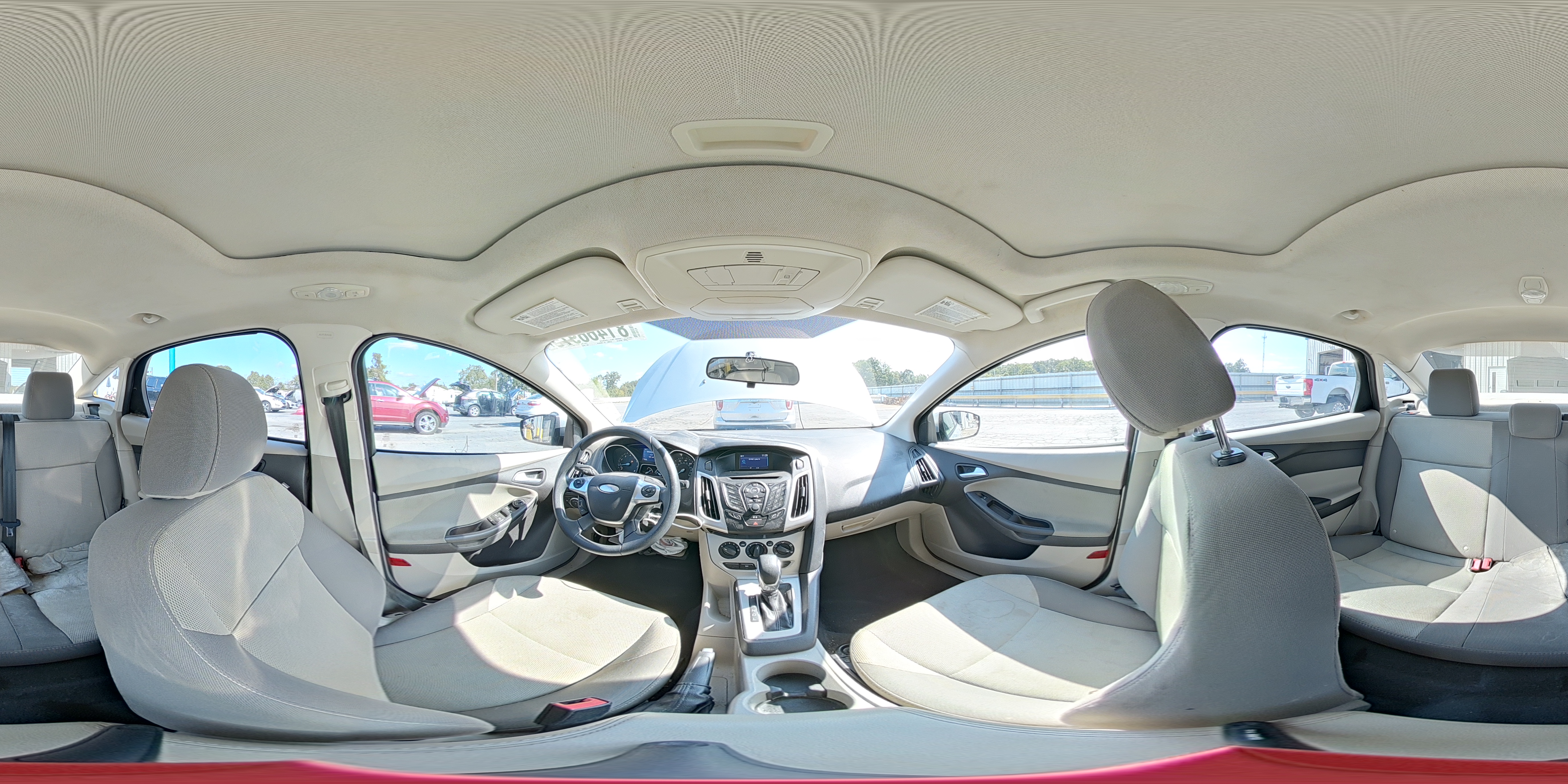 2014 Ford Focus Se VIN: 1FADP3F29EL242367 Lot: 81466975