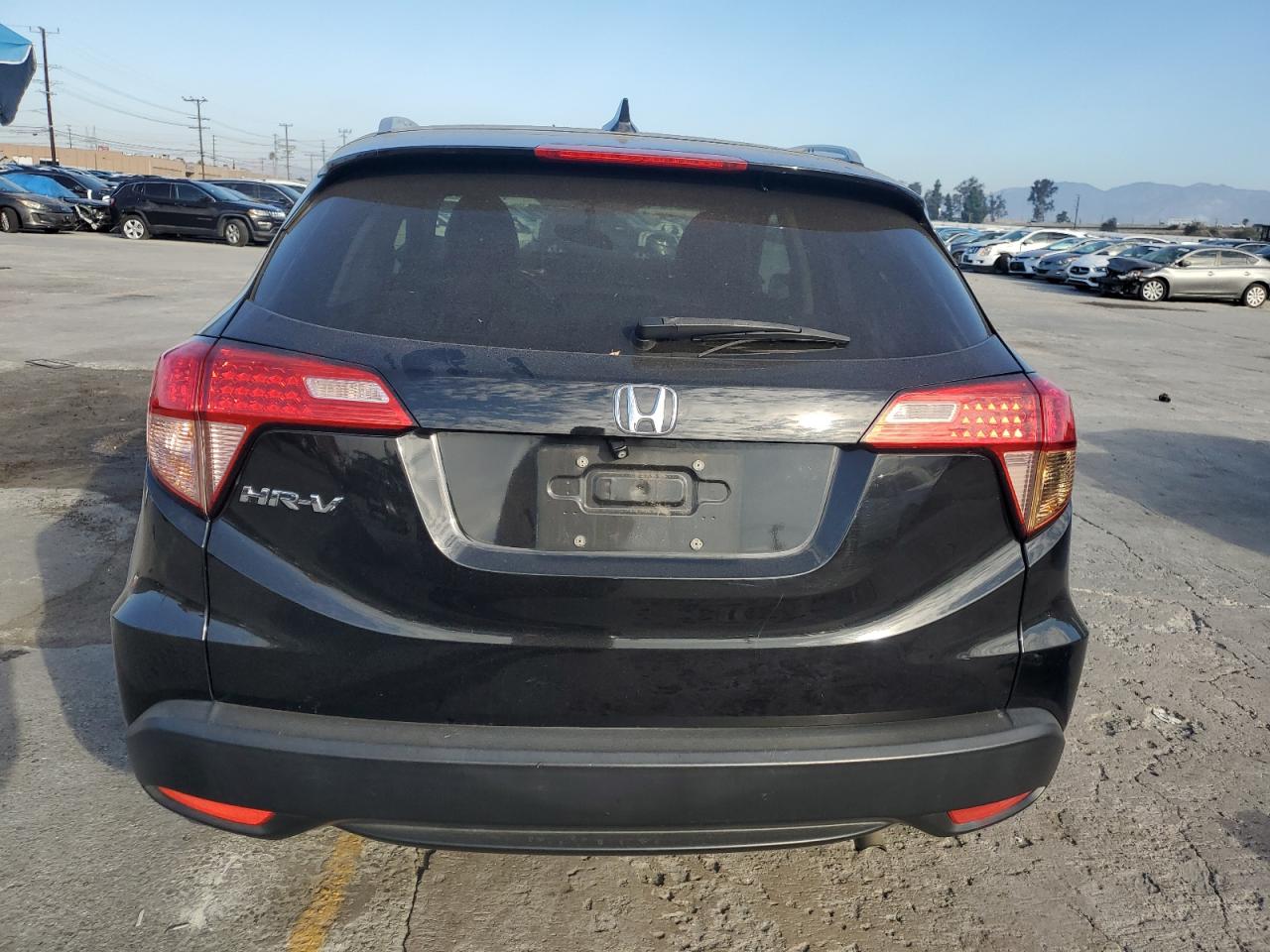 2016 Honda Hr-V Exl VIN: 3CZRU5H70GM711676 Lot: 81342265
