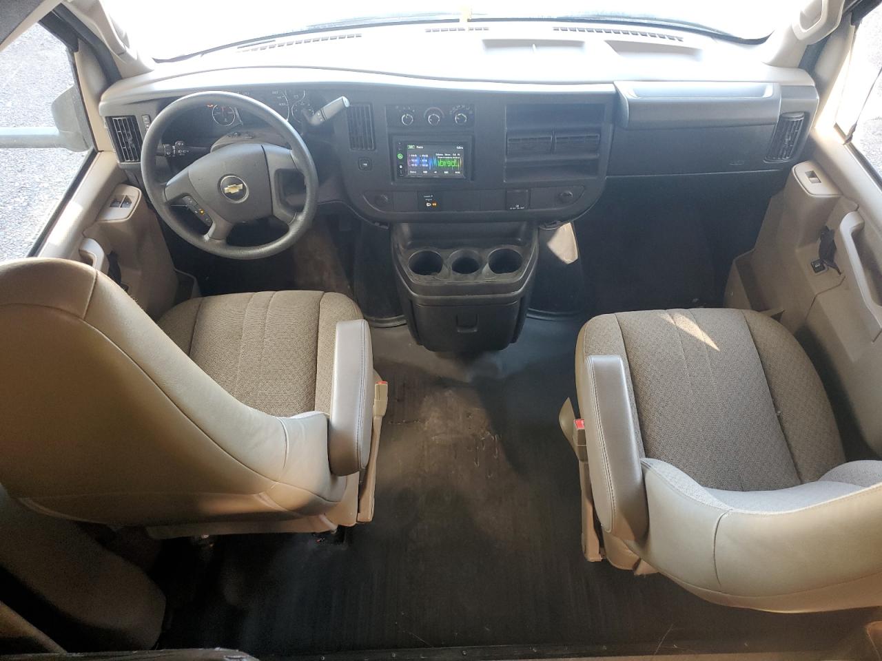 2018 Chevrolet Express G4500 VIN: 1HA6GUCG1HN004817 Lot: 84351925